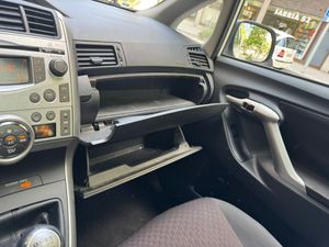 Nissan Qashqai+2 2.0 TEKNA SPORT 4X2 17
