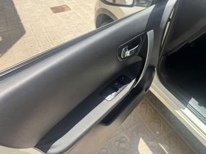 Nissan Qashqai+2 2.0 TEKNA SPORT 4X2 17