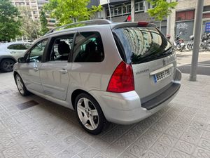 Peugeot 307 2.0 HDi 136 Pack 307SW 7PLZ  - Foto 8