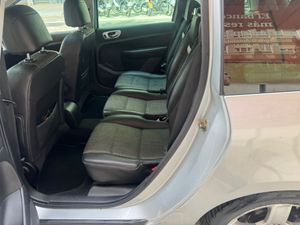 Peugeot 307 2.0 HDi 136 Pack 307SW 7PLZ  - Foto 11