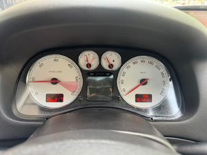 Peugeot 307 2.0 HDi 136 Pack 307SW 7PLZ  - Foto 20