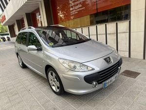 Peugeot 307 2.0 HDi 136 Pack 307SW 7PLZ  - Foto 4