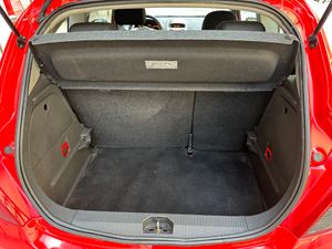 Opel Corsa Enjoy 1.2  - Foto 10