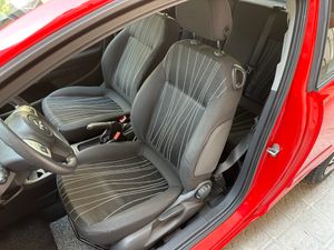 Opel Corsa Enjoy 1.2  - Foto 11