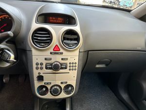 Opel Corsa Enjoy 1.2  - Foto 16