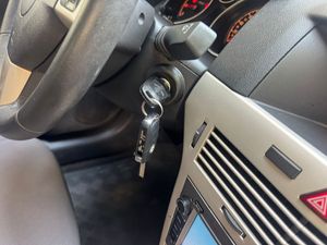 Opel Astra GTC 1.6 16v Enjoy  - Foto 31