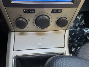 Opel Astra GTC 1.6 16v Enjoy  - Foto 21