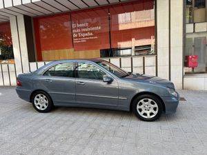 Mercedes Clase C C 240 4MATIC CLASSIC AUTO  - Foto 5