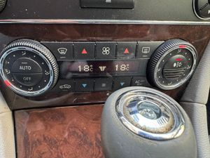 Mercedes Clase C C 240 4MATIC CLASSIC AUTO  - Foto 23