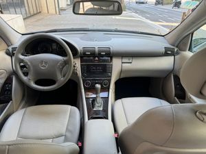 Mercedes Clase C C 240 4MATIC CLASSIC AUTO  - Foto 14