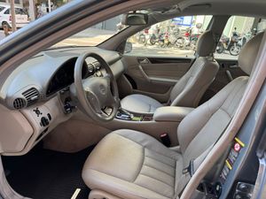 Mercedes Clase C C 240 4MATIC CLASSIC AUTO  - Foto 20