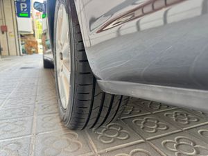 Toyota Avensis 1.8 VVT-i Sol  - Foto 8