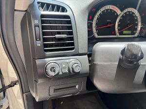 Chevrolet Captiva 2.4 16V LS  - Foto 17