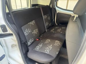 Fiat Fiorino Combi Adventure 1.3 Mjt 75cv 5plazas E5  - Foto 12