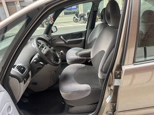 Citroën Xsara Picasso 1.6 SX  - Foto 16