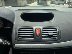 Renault Megane Dynamique 1.6 16v 110cv  - Foto 18