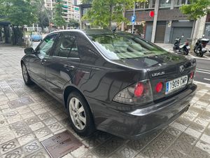 Lexus IS 200 2.0 Auto Premium   - Foto 8