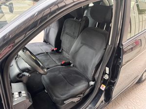 Honda FR-V 1.7  - Foto 11