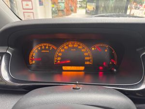 Honda FR-V 1.7  - Foto 18
