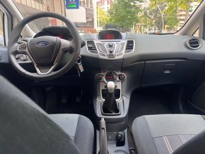 Ford Fiesta 1.25 82cv Trend  - Foto 14