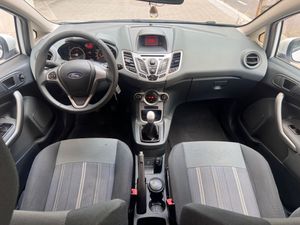 Ford Fiesta 1.25 82cv Trend  - Foto 13