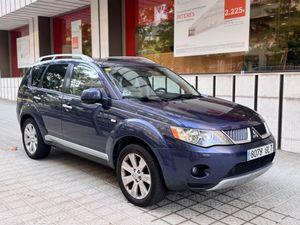 Mitsubishi Outlander 2.0 DI-D Kaiteki  - Foto 4
