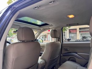 Mitsubishi Outlander 2.0 DI-D Kaiteki  - Foto 13