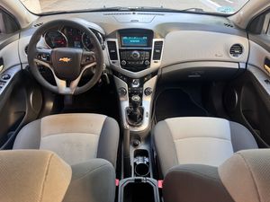 Chevrolet Cruze 1.8 16V LT  - Foto 11