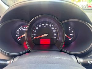 Kia Rio 1.4 CVVT 109cv Drive Eco Dynamics  - Foto 21