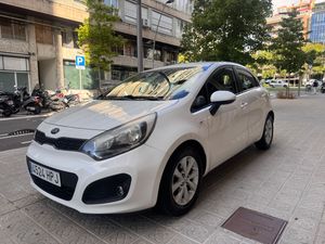 Kia Rio 1.4 CVVT 109cv Drive Eco Dynamics  - Foto 2