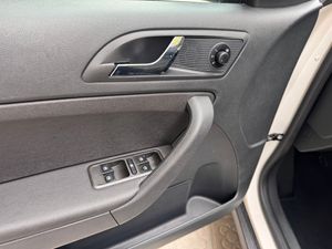 Skoda Yeti 1.2 TSI 110cv Ambition  - Foto 17