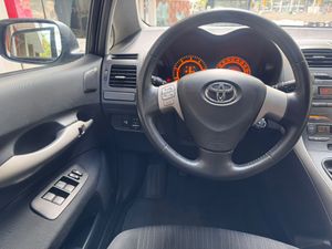 Toyota Auris 1.4 D-4D Luna Plus  - Foto 13