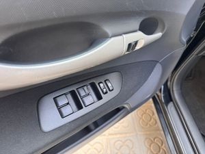 Toyota Auris 1.4 D-4D Luna Plus  - Foto 15