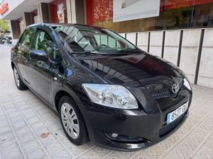 Toyota Auris 1.4 D-4D Luna Plus  - Foto 4