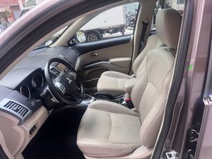 Mitsubishi Outlander 220 DI-D SST Motion  - Foto 25