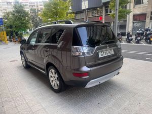Mitsubishi Outlander 220 DI-D SST Motion  - Foto 9