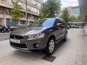 Mitsubishi Outlander 220 DI-D SST Motion  - Foto 2