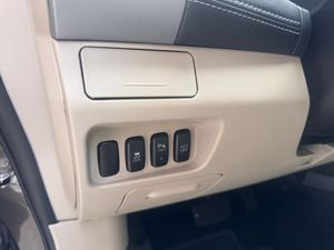 Mitsubishi Outlander 220 DI-D SST Motion  - Foto 26