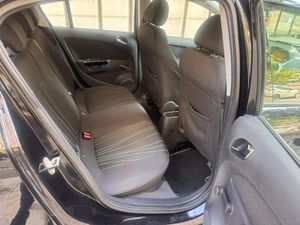 Opel Corsa C'Mon 1.4  - Foto 23