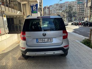 Skoda Yeti 1.2 TSI 110cv Outdoor Active  - Foto 7