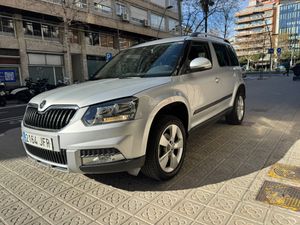 Skoda Yeti 1.2 TSI 110cv Outdoor Active  - Foto 2
