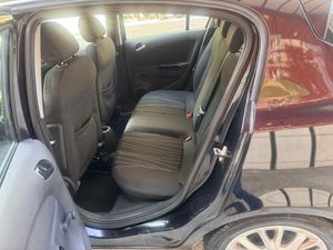Opel Corsa C'Mon 1.4  - Foto 10
