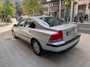 Volvo S60 2.4 140  - Foto 8