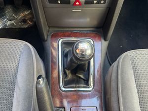 Peugeot 407 Confort 1.8 16v 125cv  - Foto 20