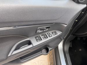 Mitsubishi ASX 180 DI-D Motion  - Foto 17