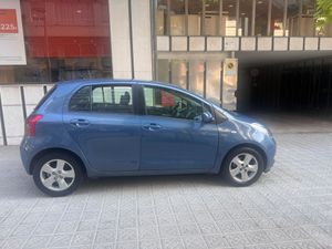 Toyota Yaris 1.4 D4-D Sol  - Foto 5