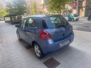 Toyota Yaris 1.4 D4-D Sol  - Foto 7