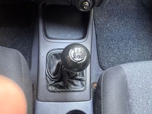 Hyundai Elantra 1.6 GLS  - Foto 15