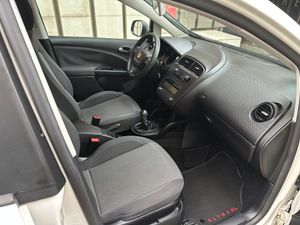 Seat Altea XL 1.4 TSI 125cv Reference  - Foto 28