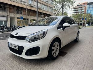 Kia Rio 1.2 CVVT 85cv Concept  - Foto 2